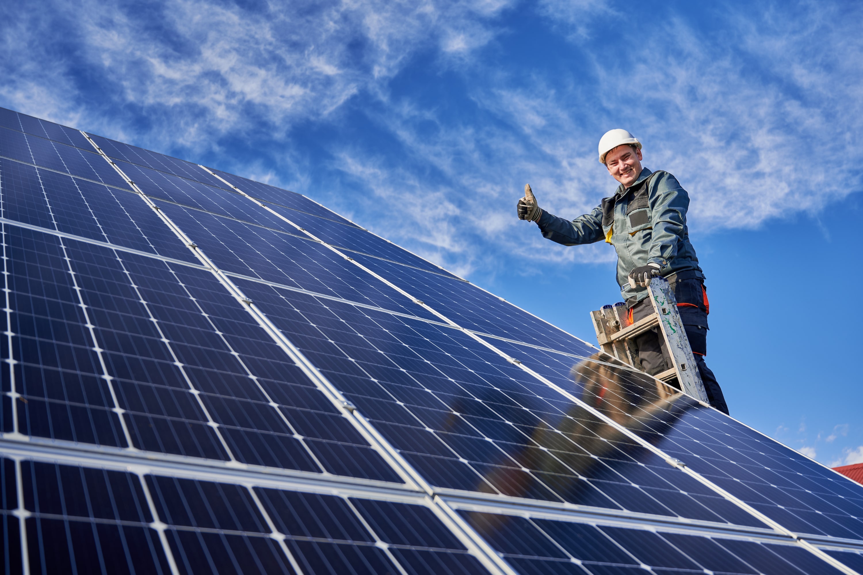 wanneer zelf zonnepanelen reinigen